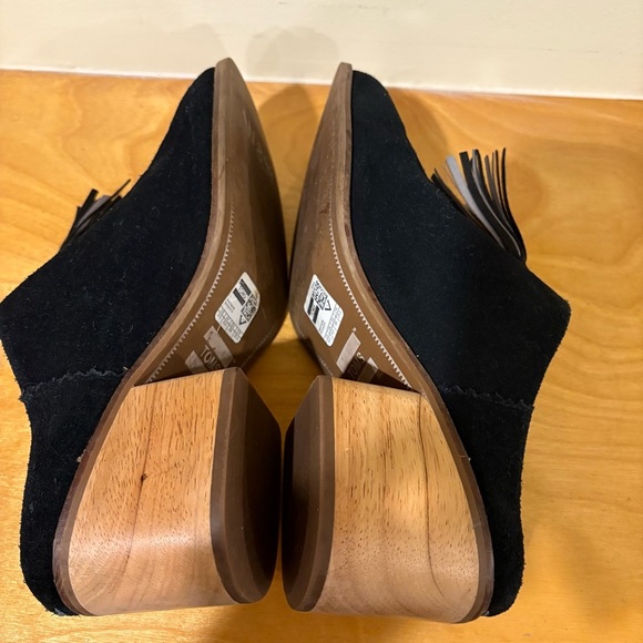 Toms Black Chunky Heel Suede Mules with Fringe - Picture 4 of 7
